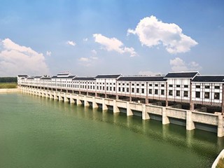 三大垸蓄洪工程进展顺利